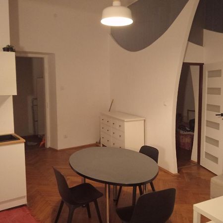 Apartament Batorego Krakow Luaran gambar