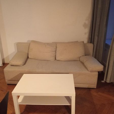 Apartament Batorego Krakow Luaran gambar